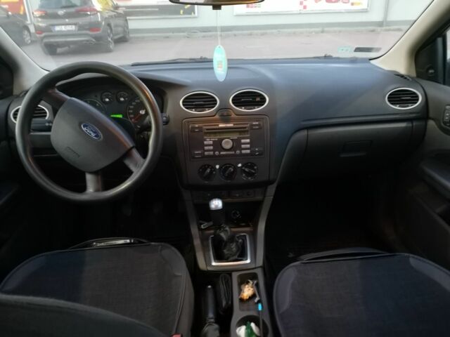 Сірий Форд Фокус, об'ємом двигуна 0 л та пробігом 413 тис. км за 1400 $, фото 8 на Automoto.ua