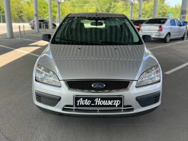 Серый Форд Фокус, объемом двигателя 0 л и пробегом 244 тыс. км за 4900 $, фото 2 на Automoto.ua