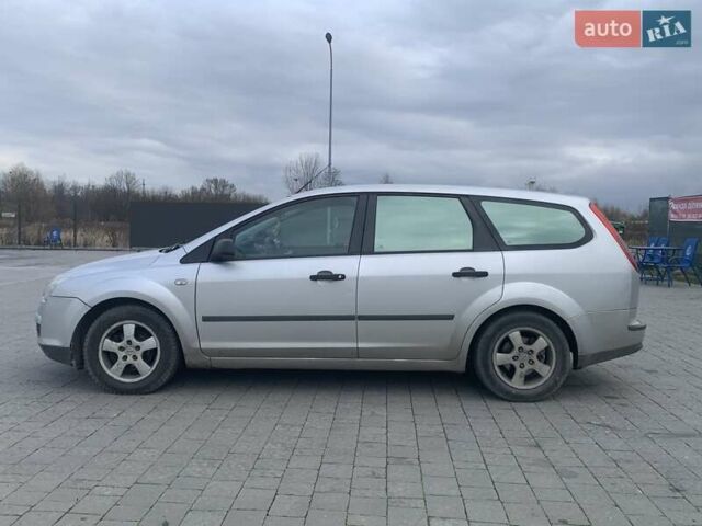 Серый Форд Фокус, объемом двигателя 1.6 л и пробегом 278 тыс. км за 3550 $, фото 6 на Automoto.ua