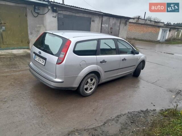 Серый Форд Фокус, объемом двигателя 1.6 л и пробегом 279 тыс. км за 3750 $, фото 6 на Automoto.ua