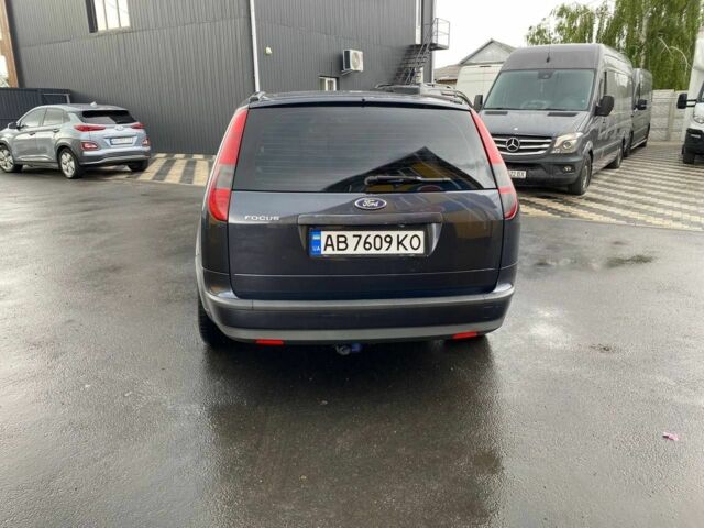 Серый Форд Фокус, объемом двигателя 1.6 л и пробегом 339 тыс. км за 4500 $, фото 5 на Automoto.ua