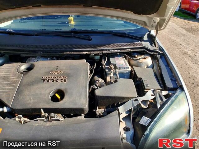 Серый Форд Фокус, объемом двигателя 1.8 л и пробегом 202 тыс. км за 4200 $, фото 3 на Automoto.ua