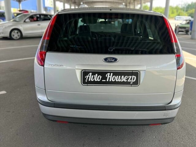 Серый Форд Фокус, объемом двигателя 0 л и пробегом 244 тыс. км за 4900 $, фото 5 на Automoto.ua