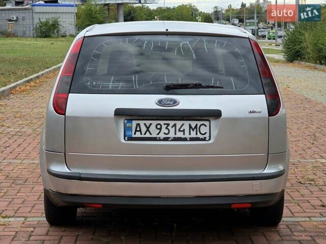 Серый Форд Фокус, объемом двигателя 1.56 л и пробегом 180 тыс. км за 3400 $, фото 6 на Automoto.ua