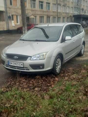 Серый Форд Фокус, объемом двигателя 1.6 л и пробегом 200 тыс. км за 4600 $, фото 1 на Automoto.ua