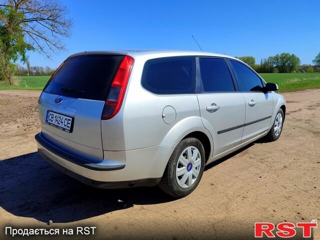 Серый Форд Фокус, объемом двигателя 1.6 л и пробегом 208 тыс. км за 5500 $, фото 8 на Automoto.ua