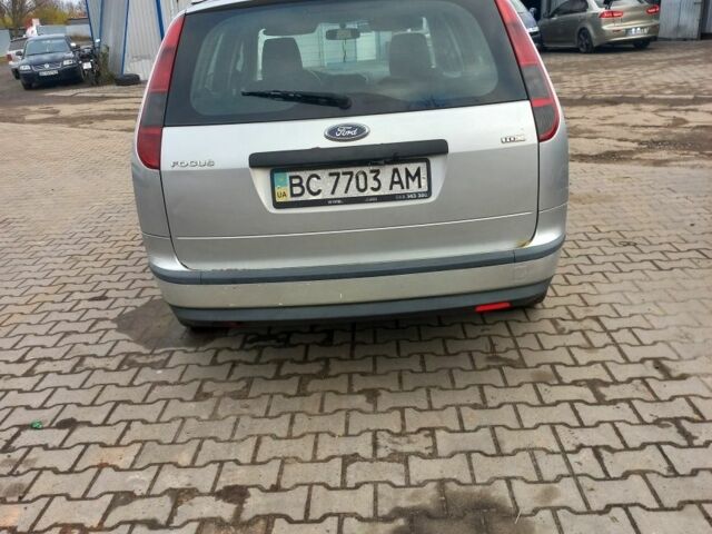 Серый Форд Фокус, объемом двигателя 0 л и пробегом 293 тыс. км за 3800 $, фото 5 на Automoto.ua