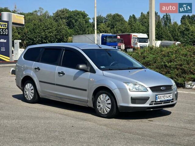 Сірий Форд Фокус, об'ємом двигуна 1.56 л та пробігом 180 тис. км за 3700 $, фото 10 на Automoto.ua