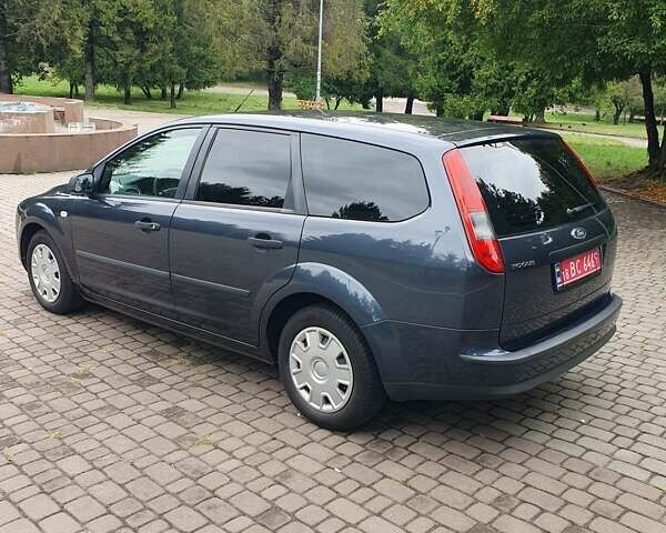 Сірий Форд Фокус, об'ємом двигуна 1.6 л та пробігом 229 тис. км за 4999 $, фото 10 на Automoto.ua