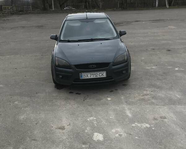 Сірий Форд Фокус, об'ємом двигуна 1.6 л та пробігом 420 тис. км за 4800 $, фото 1 на Automoto.ua