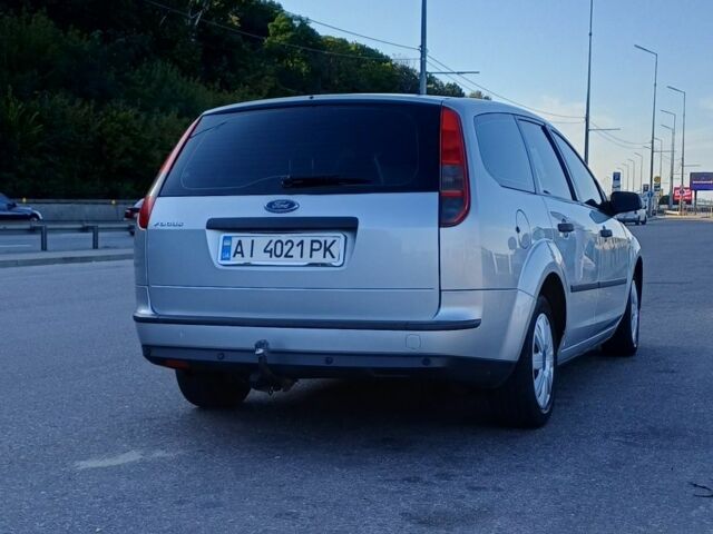 Сірий Форд Фокус, об'ємом двигуна 1.6 л та пробігом 243 тис. км за 4499 $, фото 3 на Automoto.ua