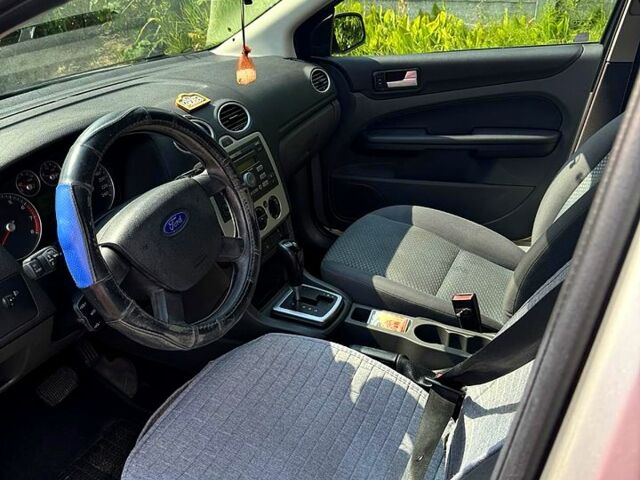 Сірий Форд Фокус, об'ємом двигуна 1.6 л та пробігом 275 тис. км за 4000 $, фото 6 на Automoto.ua