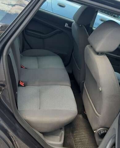 Серый Форд Фокус, объемом двигателя 1.6 л и пробегом 0 тыс. км за 4300 $, фото 1 на Automoto.ua