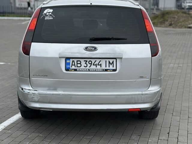 Серый Форд Фокус, объемом двигателя 1.6 л и пробегом 290 тыс. км за 3199 $, фото 3 на Automoto.ua