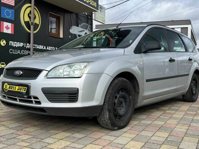 Серый Форд Фокус, объемом двигателя 1.6 л и пробегом 287 тыс. км за 4500 $, фото 2 на Automoto.ua