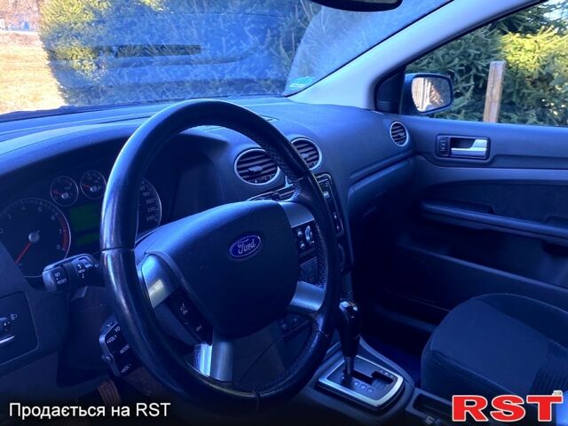 Сірий Форд Фокус, об'ємом двигуна 1.6 л та пробігом 190 тис. км за 5600 $, фото 5 на Automoto.ua