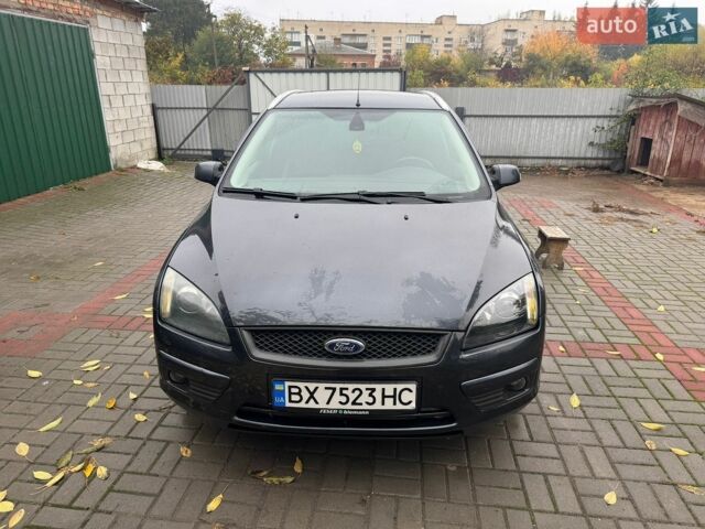 Сірий Форд Фокус, об'ємом двигуна 1.8 л та пробігом 253 тис. км за 3750 $, фото 5 на Automoto.ua