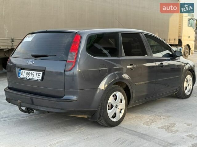 Сірий Форд Фокус, об'ємом двигуна 1.6 л та пробігом 221 тис. км за 4600 $, фото 3 на Automoto.ua