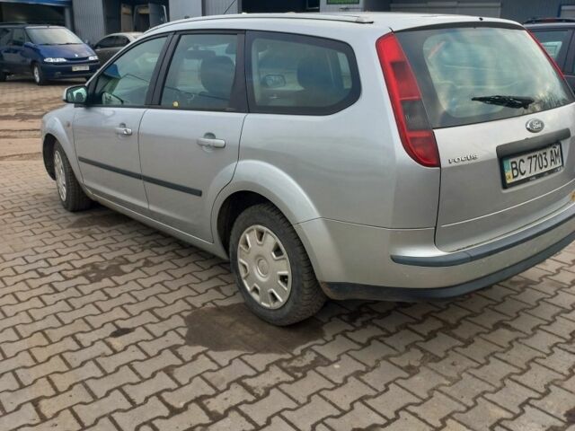 Серый Форд Фокус, объемом двигателя 0 л и пробегом 293 тыс. км за 3800 $, фото 3 на Automoto.ua