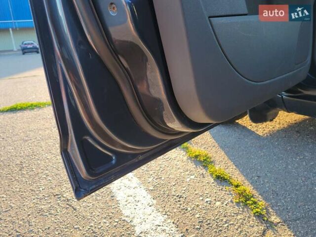 Сірий Форд Фокус, об'ємом двигуна 1.6 л та пробігом 319 тис. км за 5600 $, фото 16 на Automoto.ua