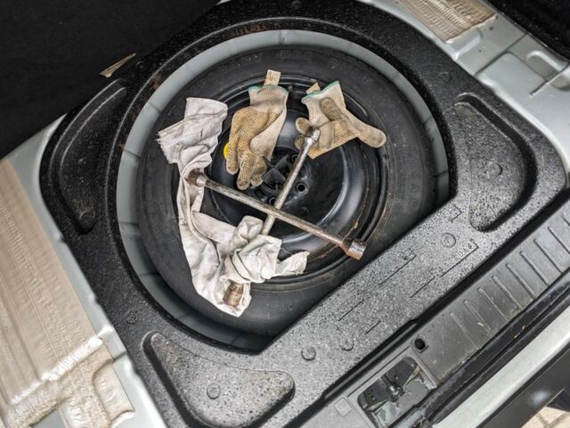 Сірий Форд Фокус, об'ємом двигуна 0 л та пробігом 280 тис. км за 2500 $, фото 4 на Automoto.ua