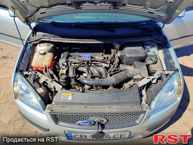 Серый Форд Фокус, объемом двигателя 1.6 л и пробегом 208 тыс. км за 5500 $, фото 6 на Automoto.ua