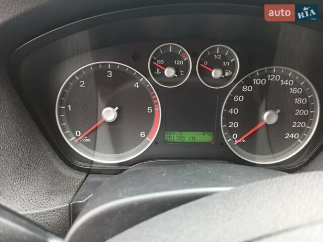 Серый Форд Фокус, объемом двигателя 2 л и пробегом 276 тыс. км за 5200 $, фото 11 на Automoto.ua