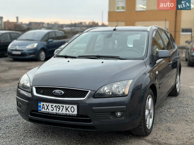 Серый Форд Фокус, объемом двигателя 1.8 л и пробегом 200 тыс. км за 4450 $, фото 3 на Automoto.ua