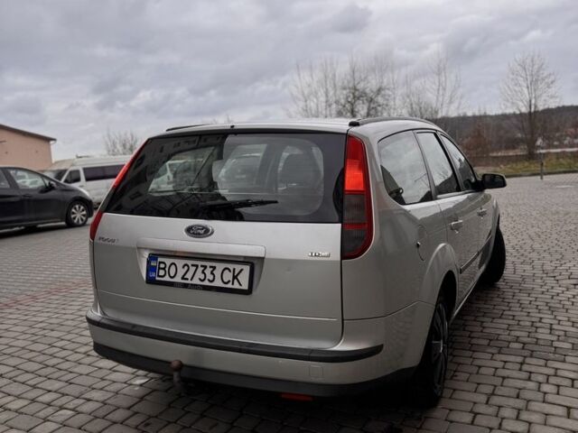 Серый Форд Фокус, объемом двигателя 1.6 л и пробегом 3 тыс. км за 2999 $, фото 4 на Automoto.ua