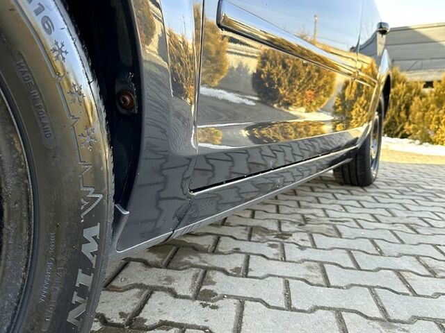 Серый Форд Фокус, объемом двигателя 1.6 л и пробегом 243 тыс. км за 4800 $, фото 4 на Automoto.ua