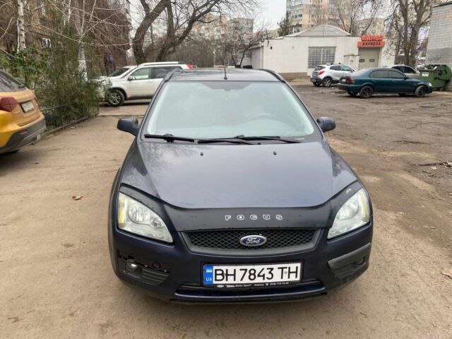 Серый Форд Фокус, объемом двигателя 1.6 л и пробегом 270 тыс. км за 3450 $, фото 8 на Automoto.ua