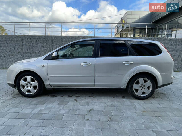 Серый Форд Фокус, объемом двигателя 1.6 л и пробегом 249 тыс. км за 3599 $, фото 6 на Automoto.ua