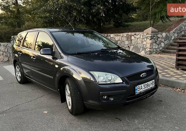 Сірий Форд Фокус, об'ємом двигуна 1.6 л та пробігом 244 тис. км за 5300 $, фото 8 на Automoto.ua