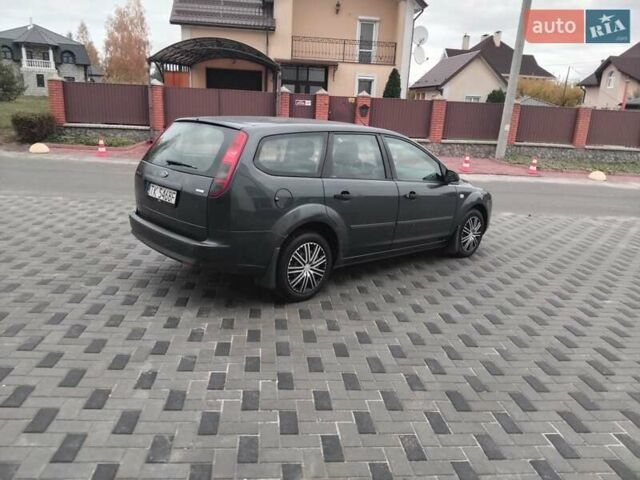 Форд Фокус 2007 в Василькове на Automoto.ua Серый Форд Фокус, объемом двигателя 1.8 л и пробегом 413 тыс. км за 2300 $, фото 2 на Automoto.ua