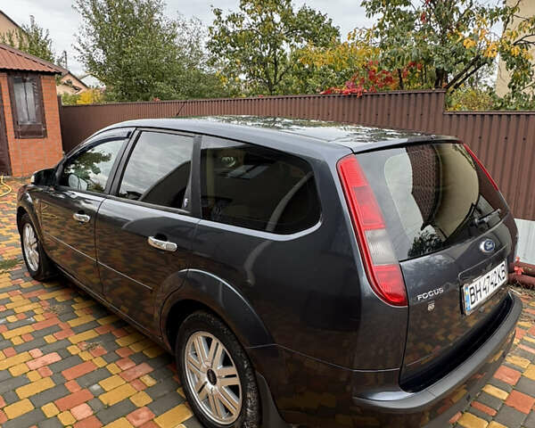 Форд Фокус 2007 у Одесі на Automoto.ua Сірий Форд Фокус, об'ємом двигуна 1.6 л та пробігом 249 тис. км за 5100 $, фото 1 на Automoto.ua