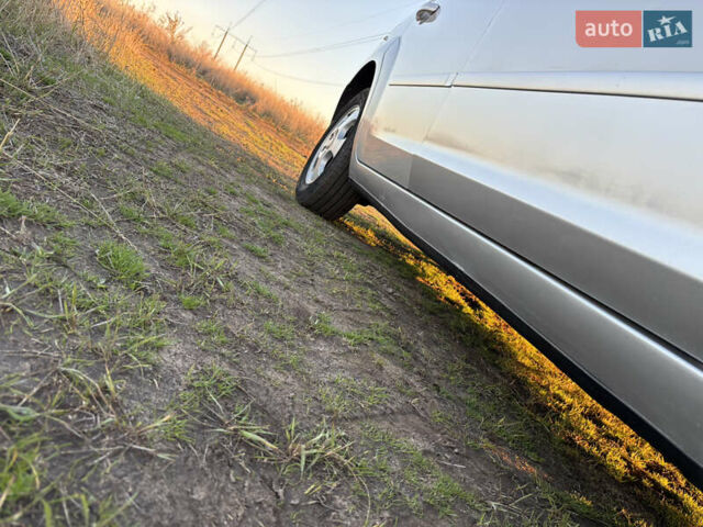 Серый Форд Фокус, объемом двигателя 1.6 л и пробегом 202 тыс. км за 4999 $, фото 18 на Automoto.ua