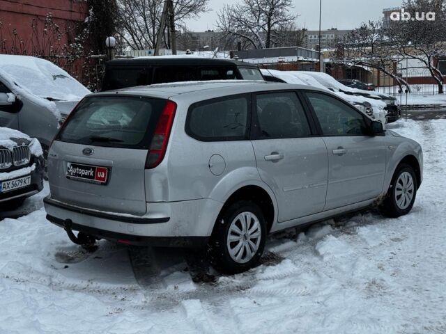 Серый Форд Фокус, объемом двигателя 1.6 л и пробегом 260 тыс. км за 4890 $, фото 7 на Automoto.ua