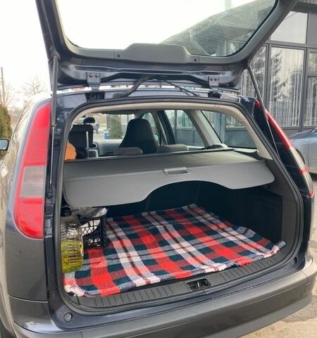 Сірий Форд Фокус, об'ємом двигуна 1.6 л та пробігом 199 тис. км за 5400 $, фото 18 на Automoto.ua