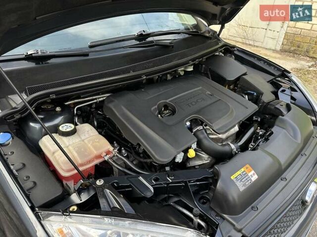 Серый Форд Фокус, объемом двигателя 1.56 л и пробегом 205 тыс. км за 5300 $, фото 33 на Automoto.ua