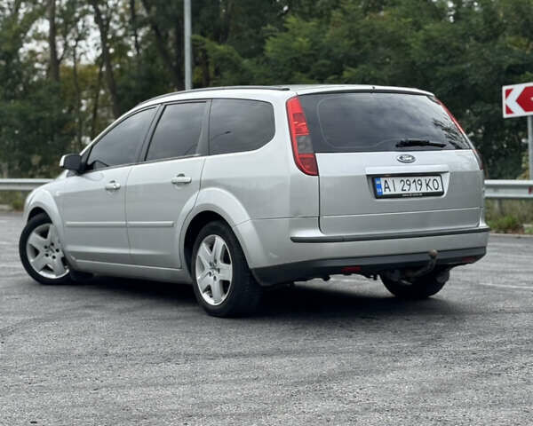 Сірий Форд Фокус, об'ємом двигуна 1.6 л та пробігом 228 тис. км за 4500 $, фото 6 на Automoto.ua