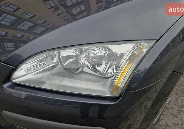 Серый Форд Фокус, объемом двигателя 1.6 л и пробегом 214 тыс. км за 5550 $, фото 10 на Automoto.ua