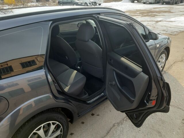 Серый Форд Фокус, объемом двигателя 0 л и пробегом 270 тыс. км за 5100 $, фото 3 на Automoto.ua