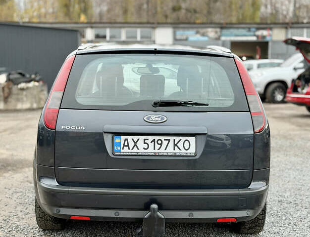 Сірий Форд Фокус, об'ємом двигуна 1.8 л та пробігом 200 тис. км за 4200 $, фото 25 на Automoto.ua