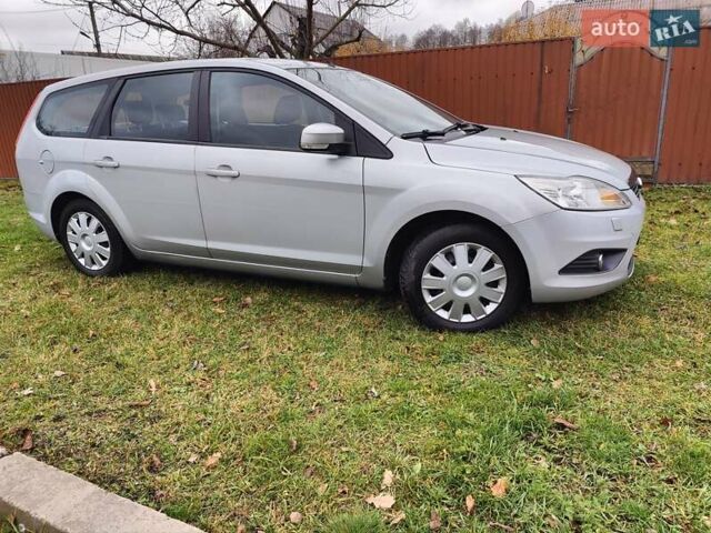 Серый Форд Фокус, объемом двигателя 1.8 л и пробегом 177 тыс. км за 5450 $, фото 5 на Automoto.ua