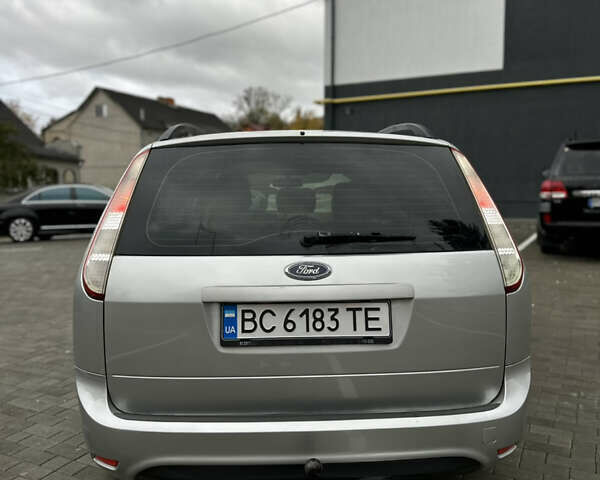 Форд Фокус 2007 в Кременце на Automoto.ua Серый Форд Фокус, объемом двигателя 1.56 л и пробегом 238 тыс. км за 4950 $, фото 5 на Automoto.ua