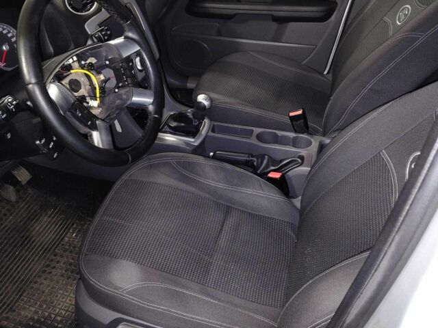 Сірий Форд Фокус, об'ємом двигуна 1.6 л та пробігом 230 тис. км за 2100 $, фото 4 на Automoto.ua