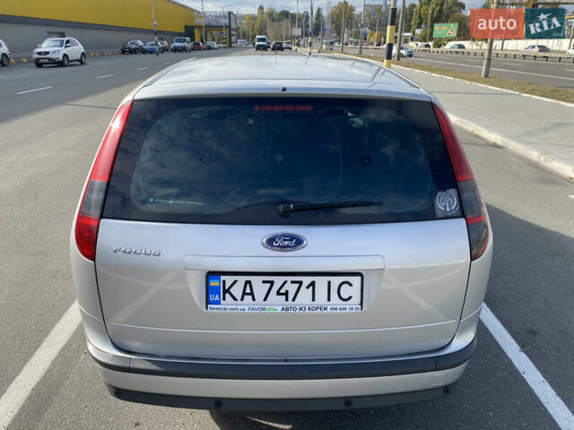 Серый Форд Фокус, объемом двигателя 1.6 л и пробегом 224 тыс. км за 4950 $, фото 6 на Automoto.ua