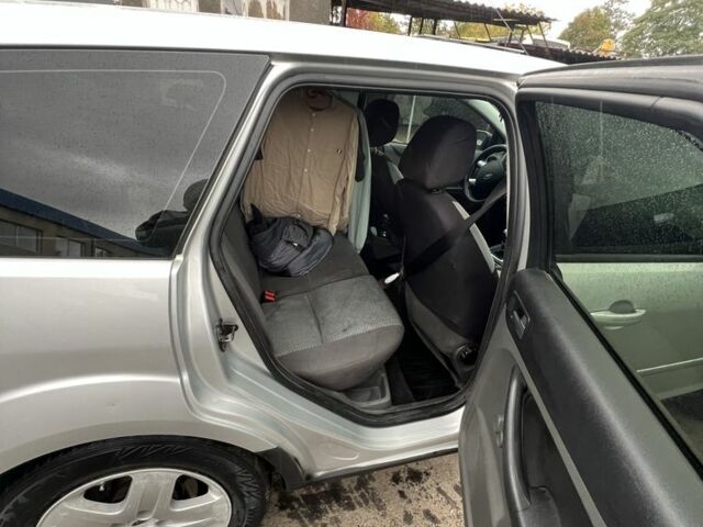 Серый Форд Фокус, объемом двигателя 1.6 л и пробегом 257 тыс. км за 4200 $, фото 3 на Automoto.ua