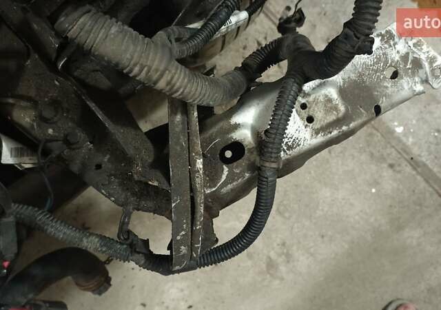 Серый Форд Фокус, объемом двигателя 1.6 л и пробегом 230 тыс. км за 2800 $, фото 5 на Automoto.ua