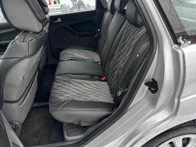 Сірий Форд Фокус, об'ємом двигуна 1.6 л та пробігом 260 тис. км за 4890 $, фото 20 на Automoto.ua